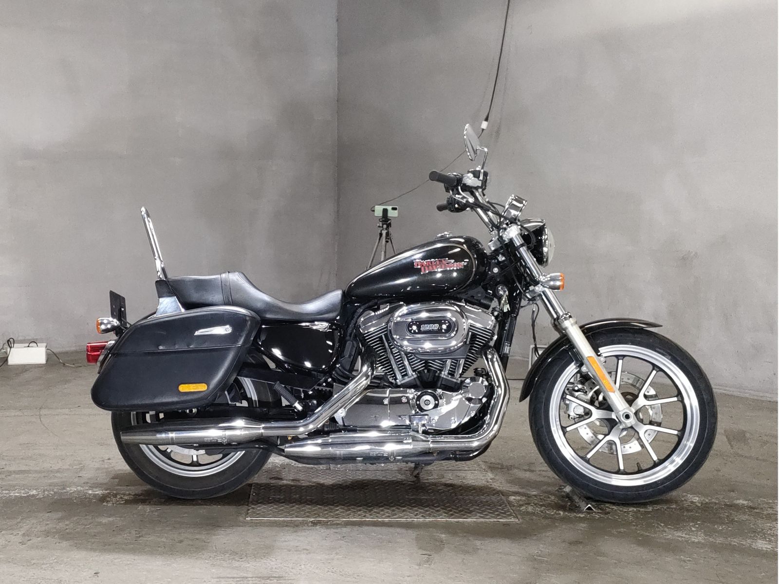 HD SUPERLOW XL1200T 2016