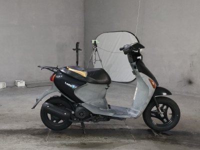 Suzuki LETS4