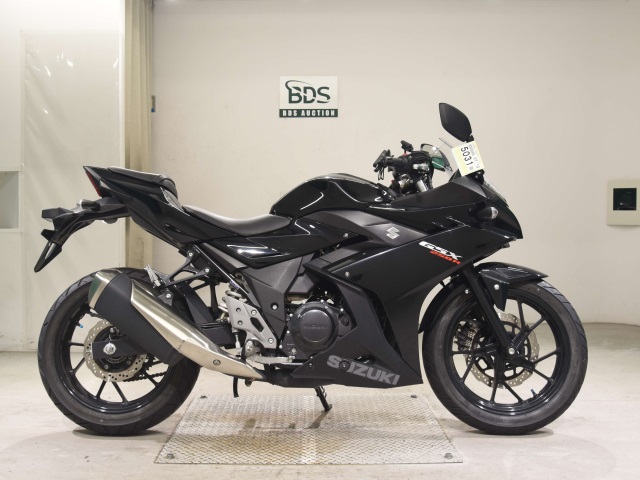 Suzuki GSX250R
