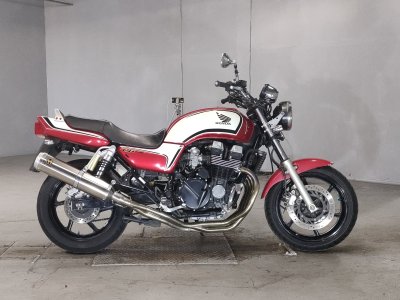 Honda CB750 2016