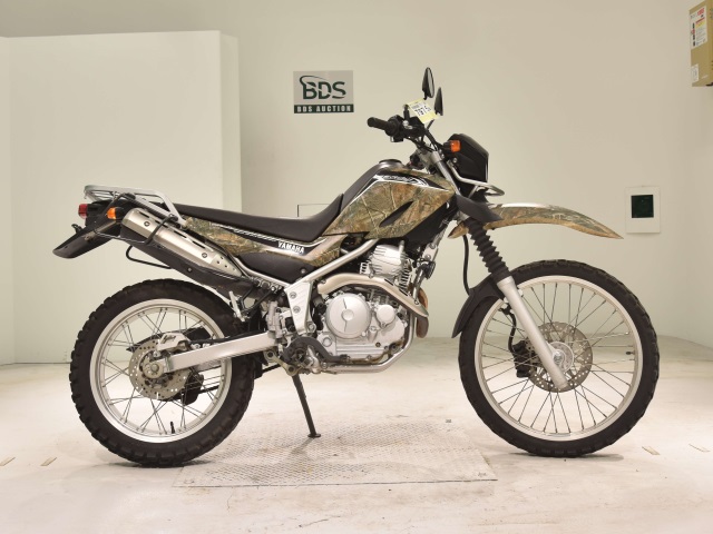 Yamaha SEROW XT250 2010