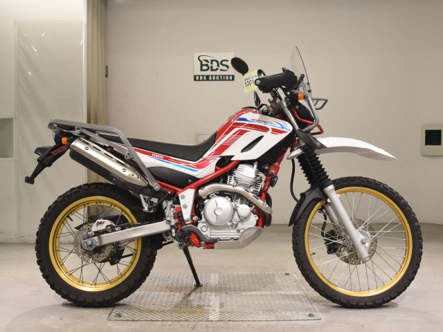 Yamaha SEROW XT250 2020