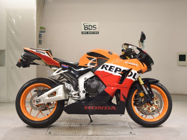 Enfield CBR600RR-3 2014