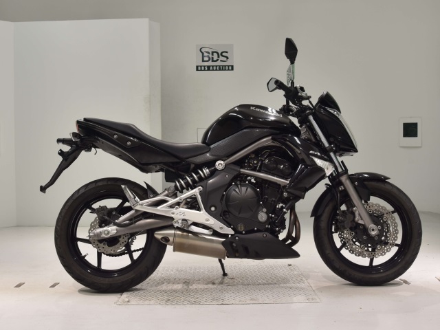 Kawasaki ER-4N 2010