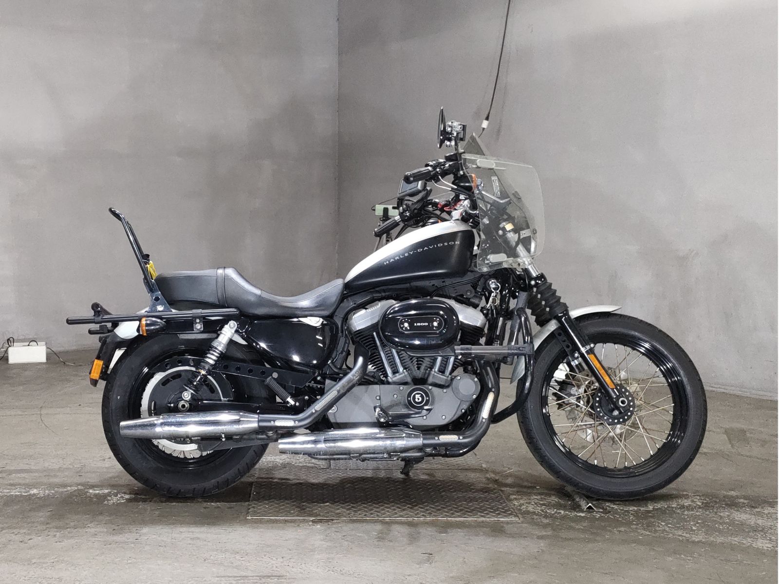 HD SPORTSTER XL1200N 2009