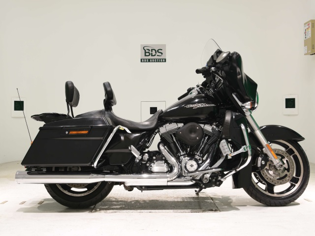 HD SREET GLIDE FLHX1690 2013