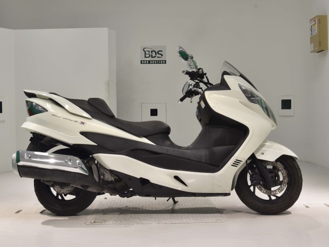 Suzuki SKYWAVE 250S 2011