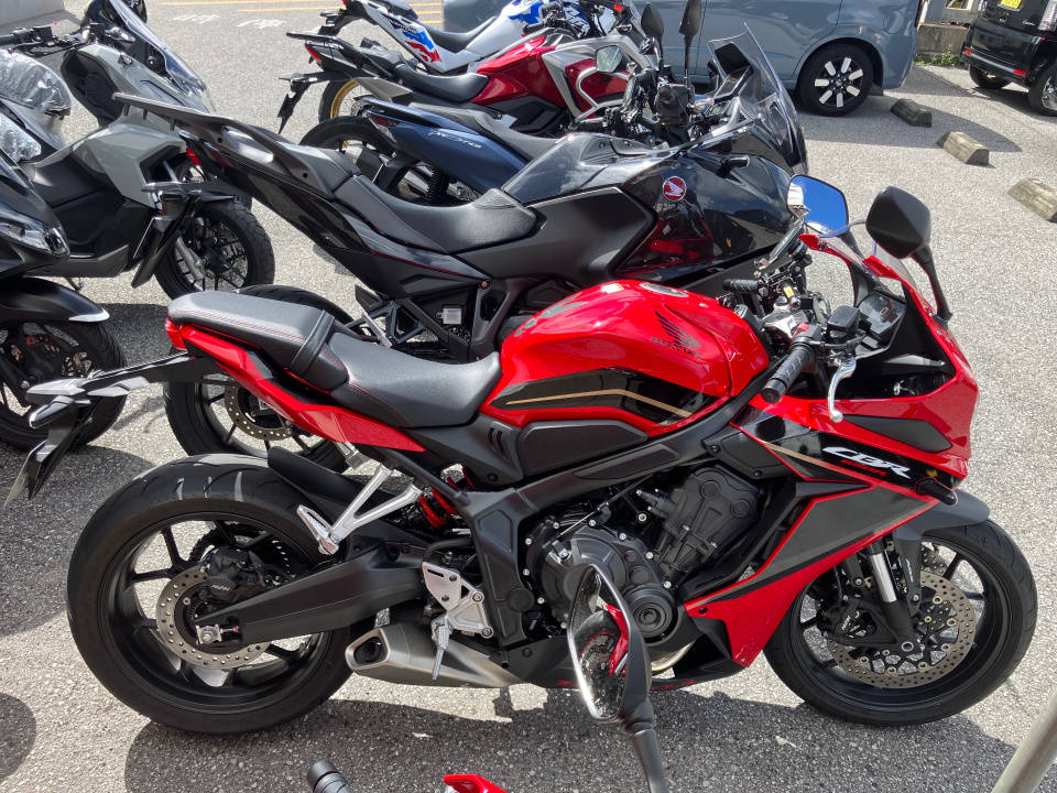 Honda CBR650R 2024
