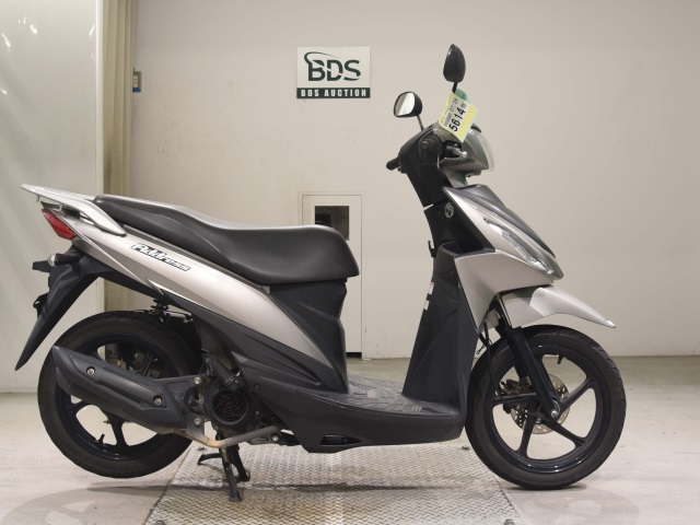 Suzuki ADDRESS V110