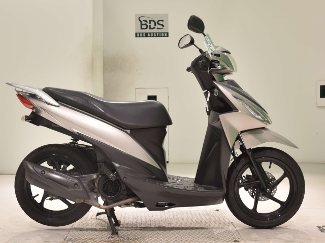 Suzuki ADDRESS V110