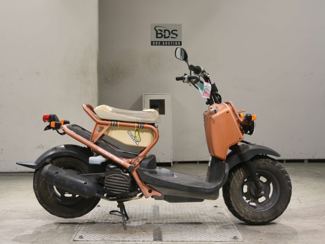 Honda ZOOMER 2006