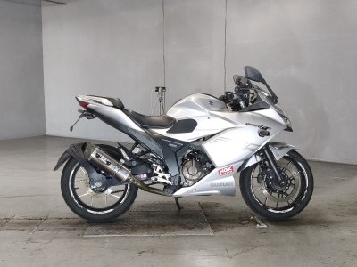 Suzuki GIXXER250