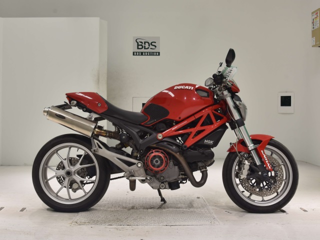 Ducati MONSTER 1100 2010