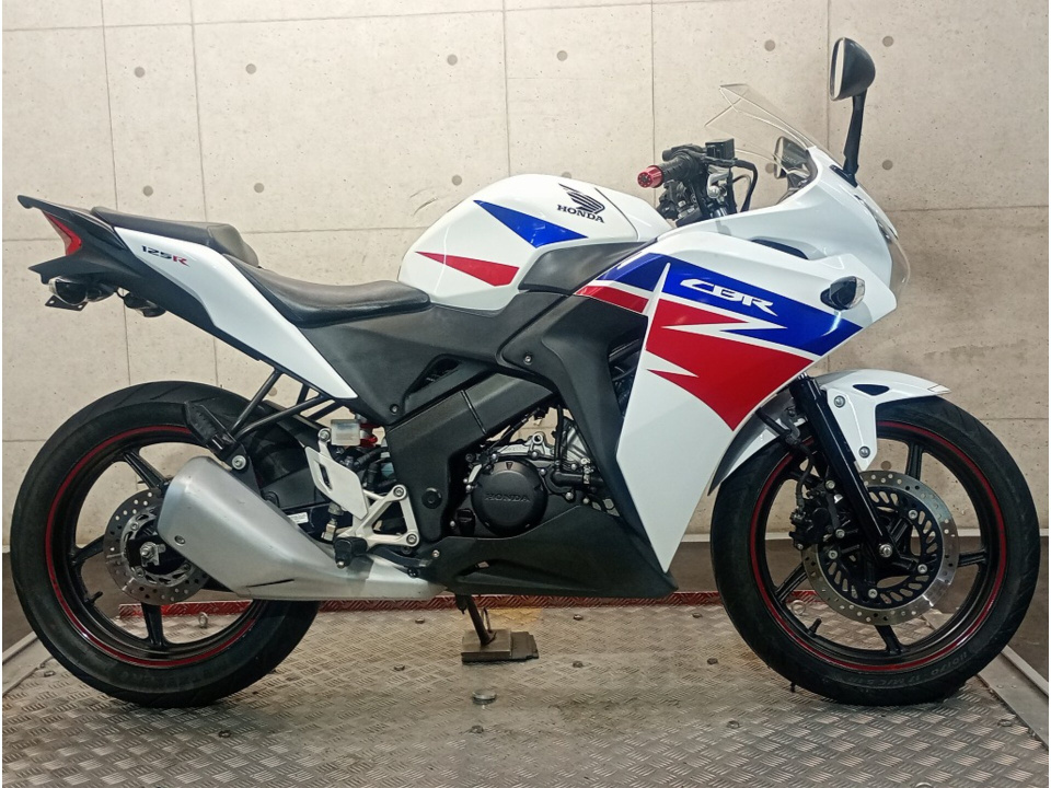Honda CBR125R 2013