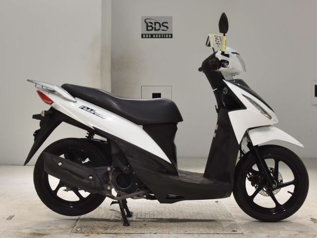 Suzuki ADDRESS V110