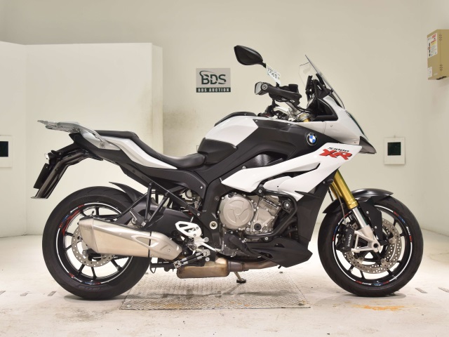 BMW S1000XR 2015