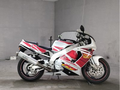 Yamaha YZF750R 1995
