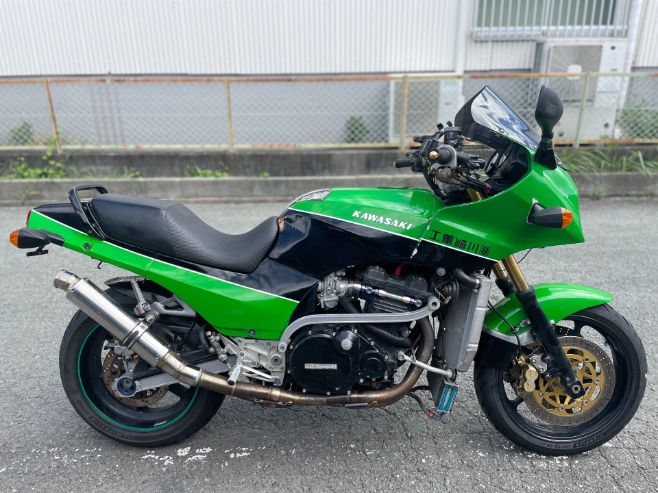 Kawasaki GPZ900R 1993