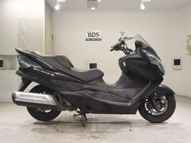 Suzuki SKYWAVE 250M