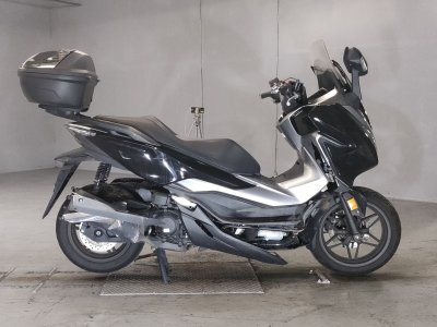 Honda FORZA 2018