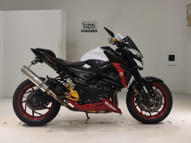 Suzuki GSX-S750 2020