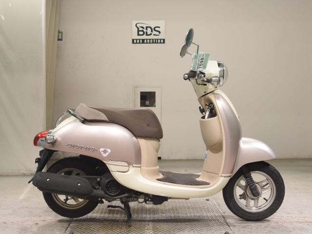 Honda GIORNO 2014