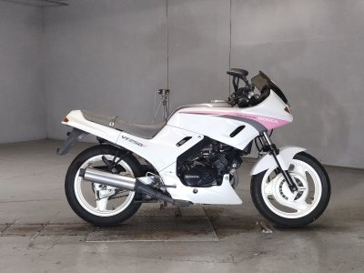 Honda VT250F XELVIS 1986