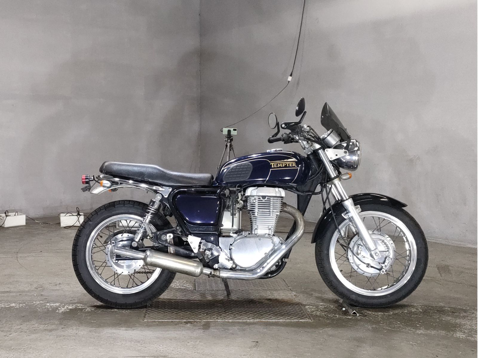 Suzuki ST400 TEMPTER 1997