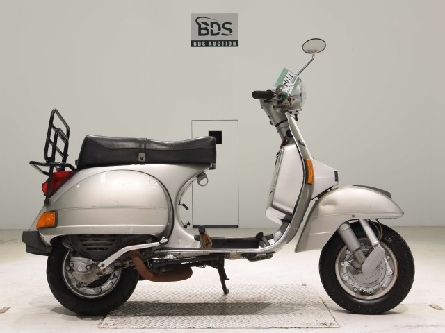 Vespa PX200E