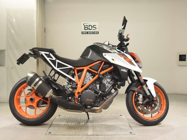 KTM 1290 SUPERDUKE R 2019