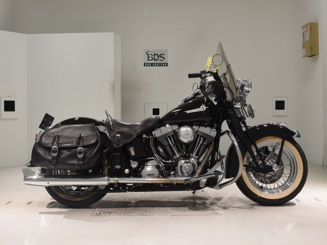 HD HERITAGE SPRINGER FLSTSC1450 2005