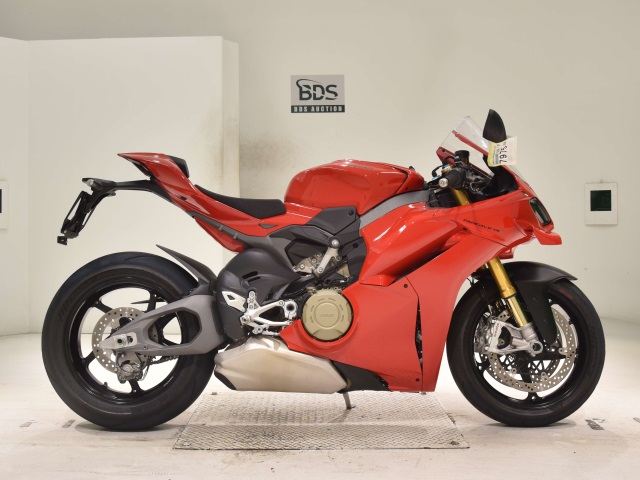 Ducati PANIGALE V4S 2025