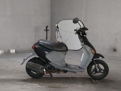 Suzuki LETS4