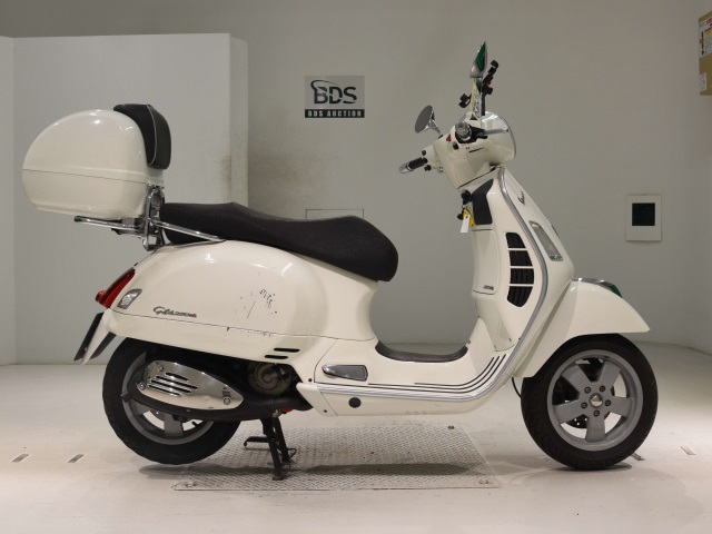Vespa GTS250 IE