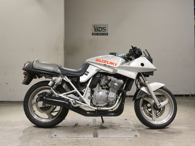 Suzuki GSX250S KATANA 1991