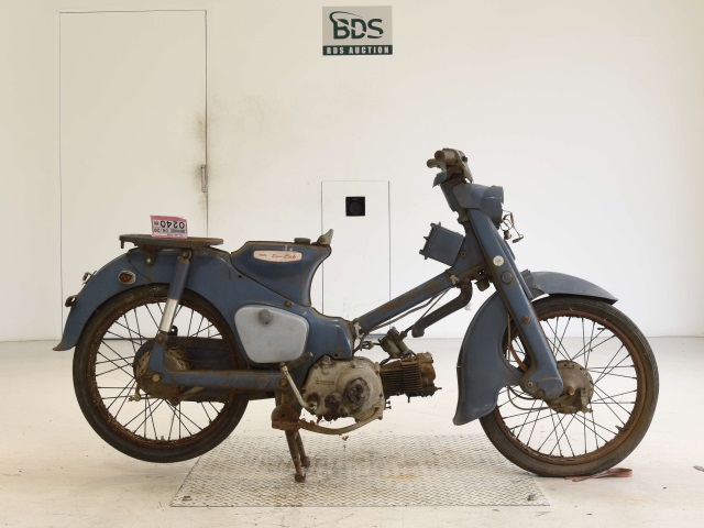 Honda C100 1965