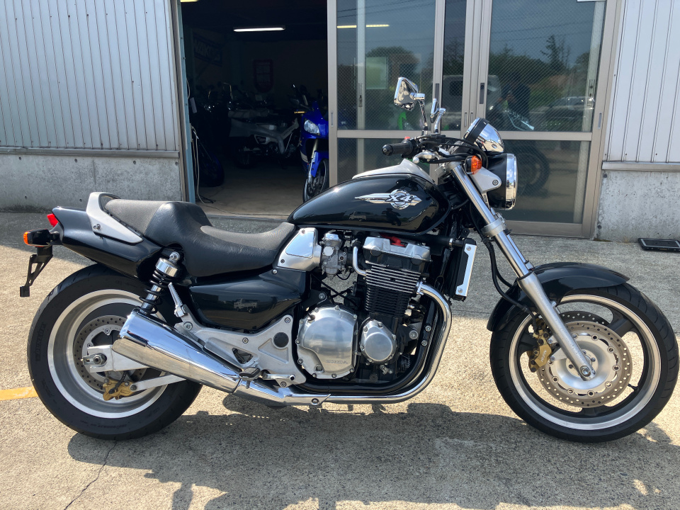 Honda X4 1999