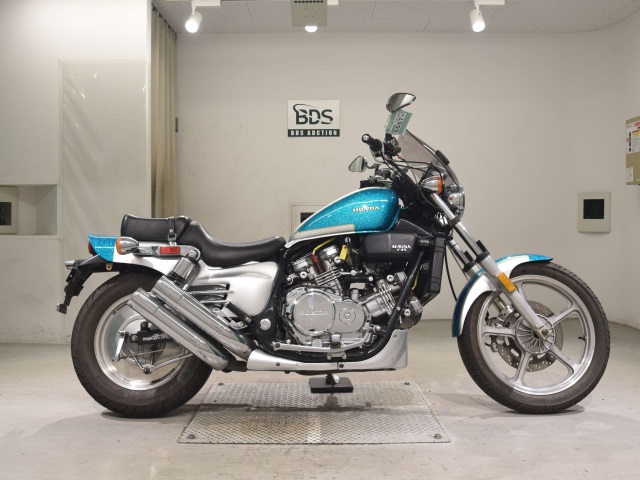Honda MAGNA750 1989