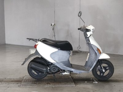 Suzuki LETS4