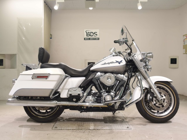 HD ROAD KING FLHR1580 2008
