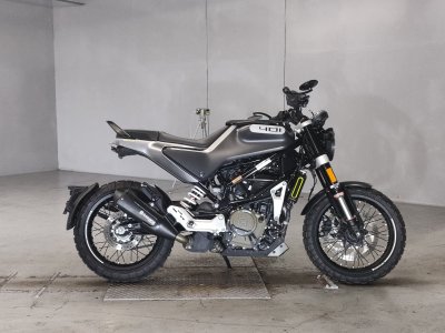Husqvarna SVARTPILEN 401 2022