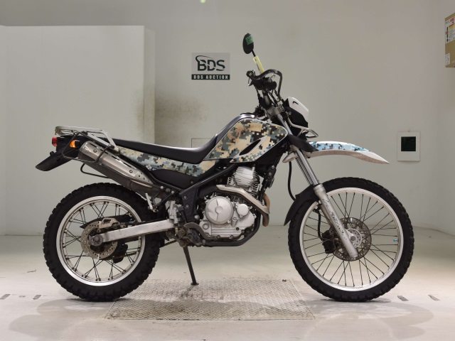 Yamaha SEROW XT250 2005