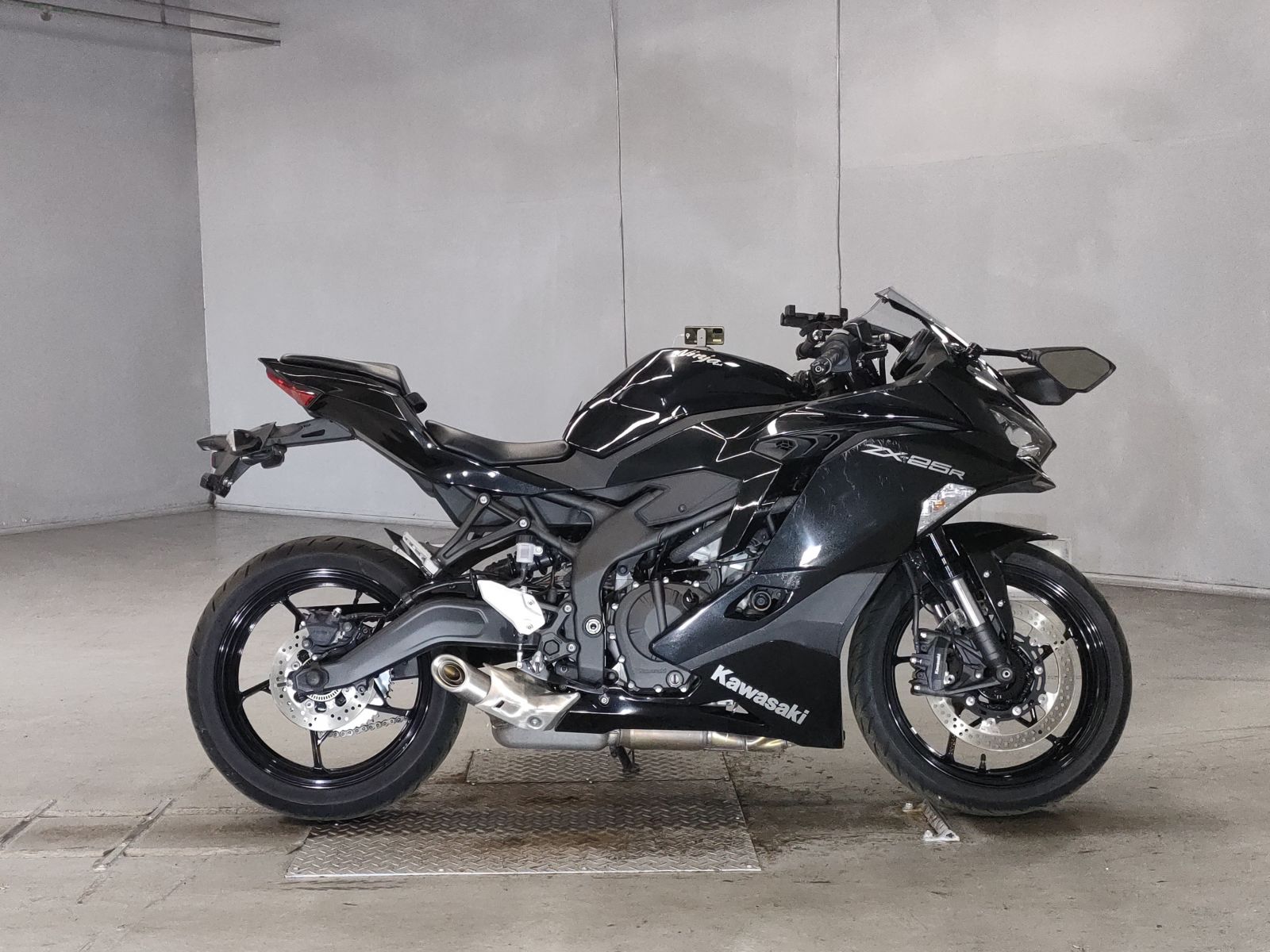 Kawasaki NINJA ZX-25R 2021