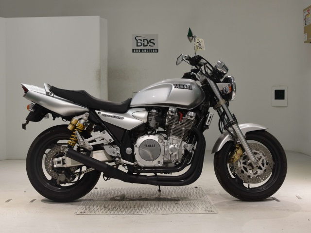 Yamaha XJR1300 1998