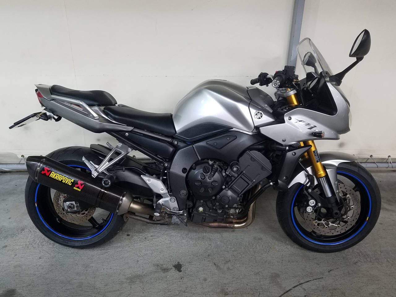 Yamaha FZ1 FAZER 2006