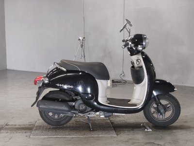 Honda GIORNO 2011