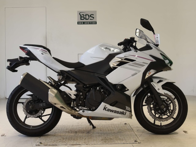 Kawasaki NINJA400 2023