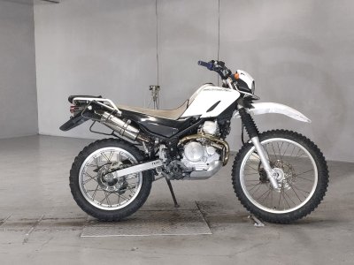 Yamaha SEROW XT250
