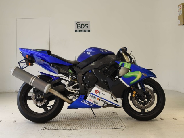 Yamaha YZF-R1 2004