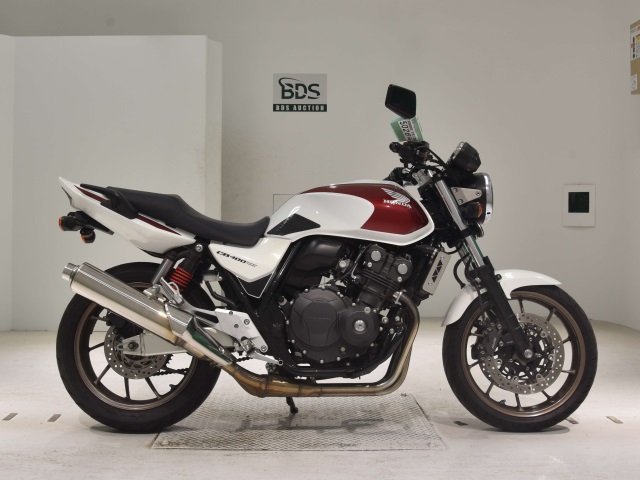 Honda CB400SF 2018